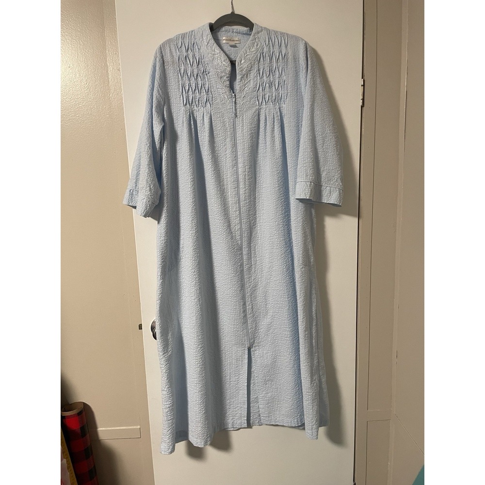 Miss Elaine Blue/White Stripe Seersucker 3/4 Slv ZIP House Dress Robe Large